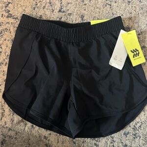 Black all in motion Girl’s Size M (8) Athletic Shorts